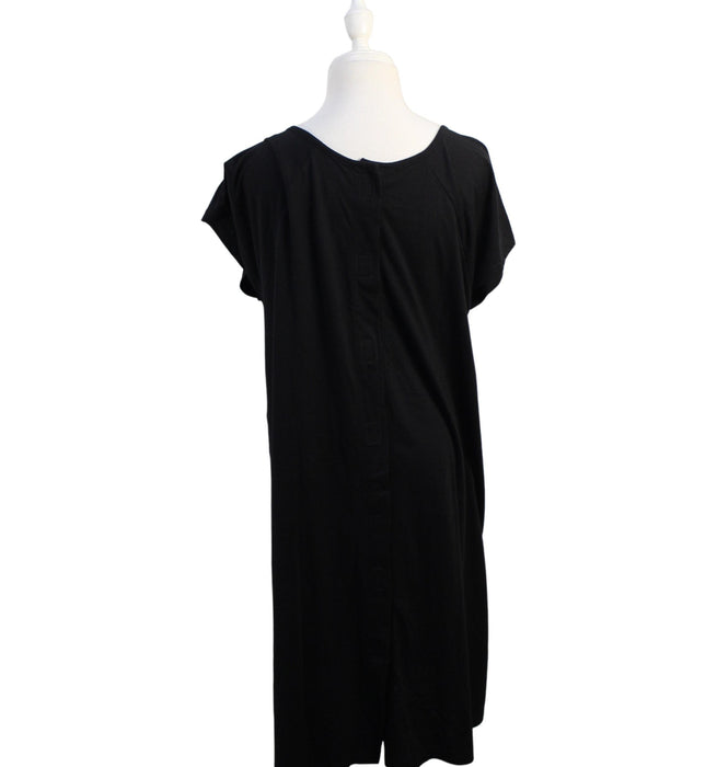 A Black Short Sleeve Dresses from Kindred Bravely in size S for maternity. (Back View)