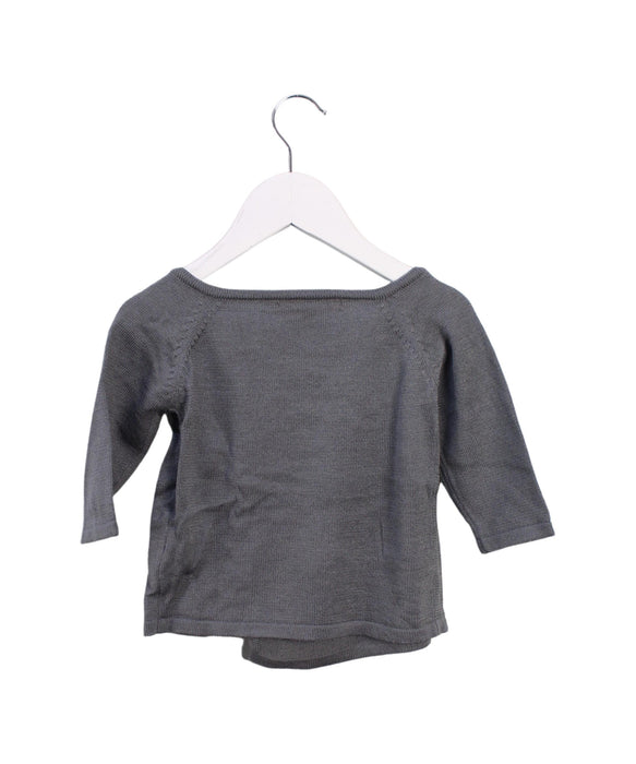 A Grey Long Sleeve Tops from Alice à Paris in size 6-12M for girl. (Back View)