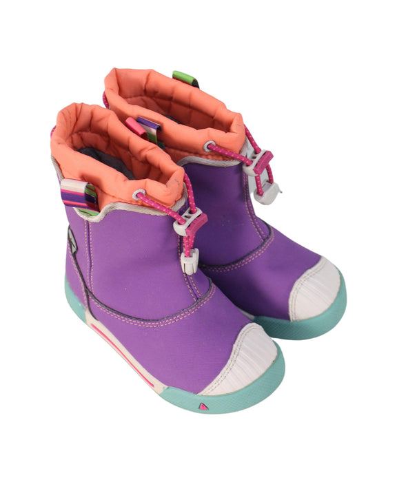 A Purple Winter Boots from Keen in size 3T for girl. (Front View)