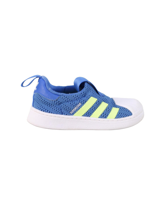 A Blue Sneakers from Adidas in size 3T for neutral. (Back View)