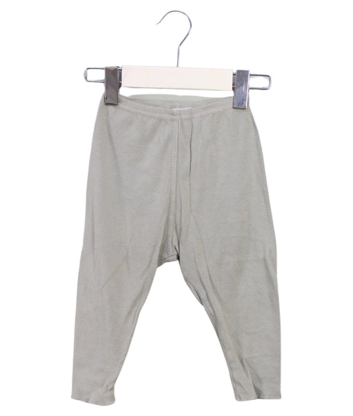 A Grey Casual Pants from Bonpoint in size 6-12M for neutral. (Front View)