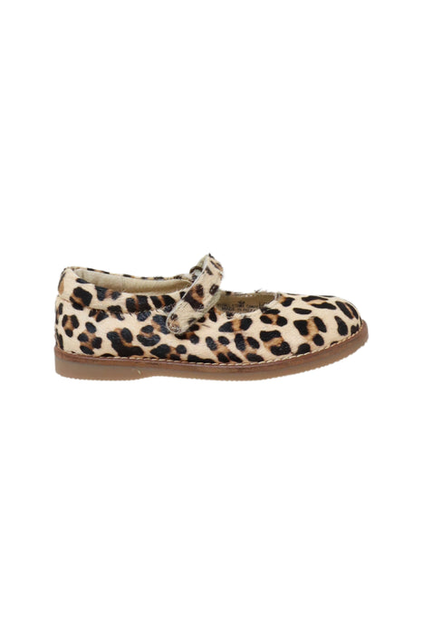 A Beige Flats from Boden in size 4T for girl. (Front View)
