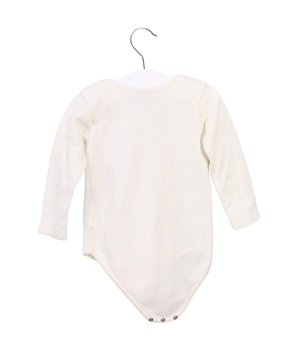 A White Long Sleeve Bodysuits from Chicco in size 6-12M for neutral. (Back View)