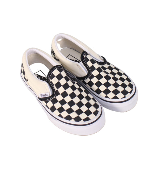 A Black Slip Ons from Vans in size 4T for neutral. (Front View)