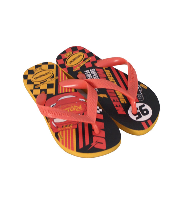 A Red Flip Flops from Havaianas in size 6T for boy. (Front View)