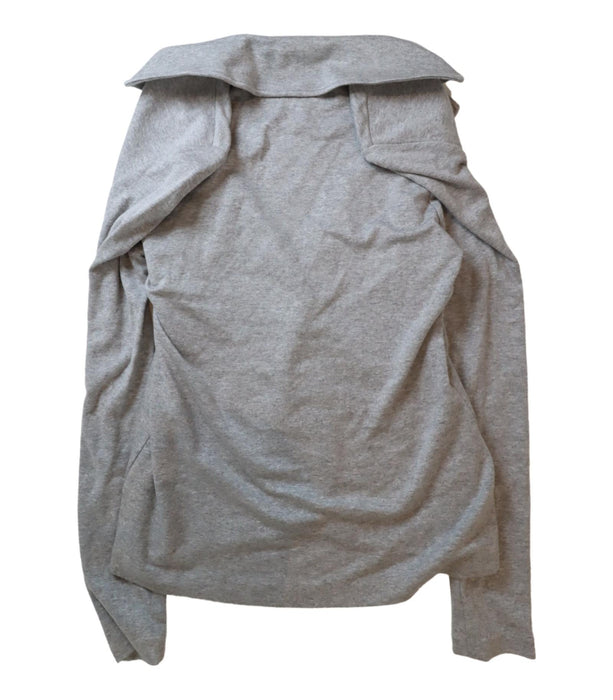 A Grey Blazers from Tart Collections in size S for maternity. (Back View)