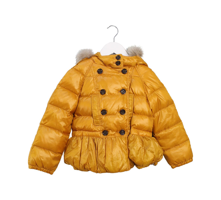 A Yellow Puffer/Quilted Coats & Outerwear from Burberry in size 6T for neutral. (Front View)