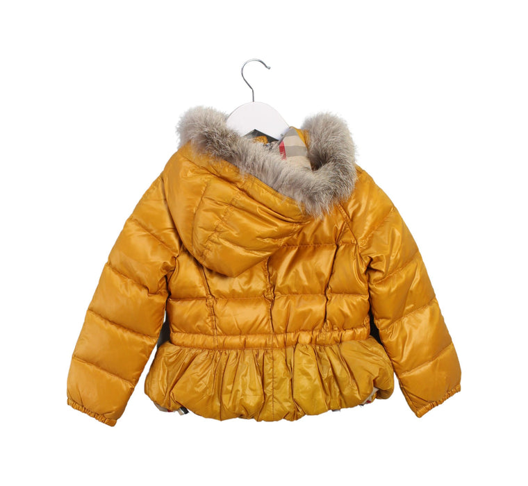 A Yellow Puffer/Quilted Coats & Outerwear from Burberry in size 6T for neutral. (Back View)