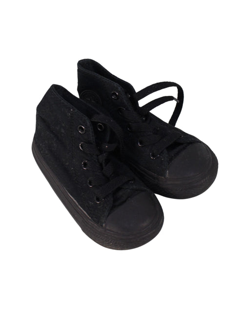 A Black Sneakers from Converse in size 18-24M for boy. (Front View)