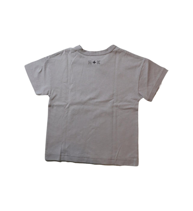 A Grey Short Sleeve T Shirts from Hakka in size 4T for boy. (Back View)