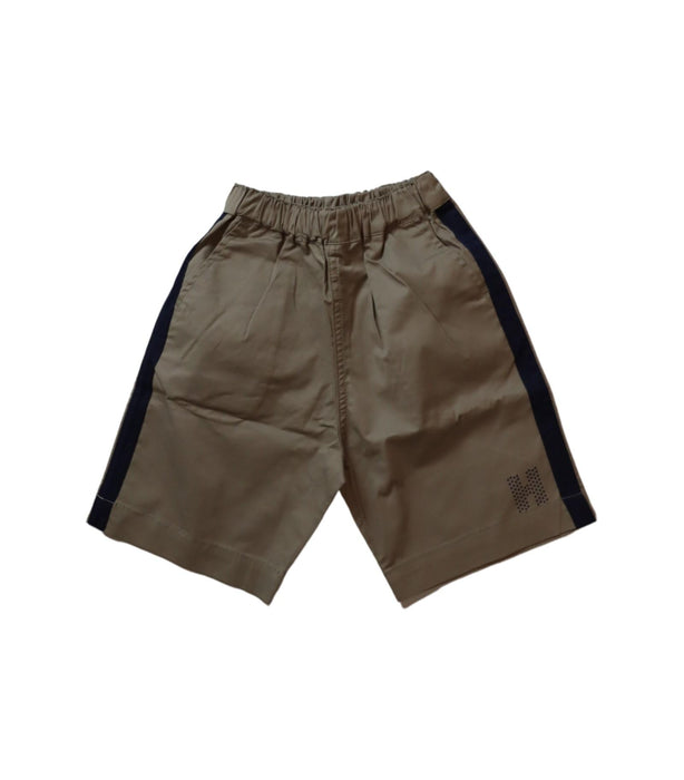 A Green Shorts from Hakka in size 4T for boy. (Front View)