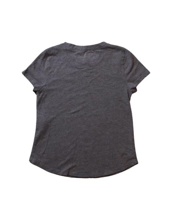 A Grey Short Sleeve T Shirts from Abercrombie & Fitch in size 5T for girl. (Back View)