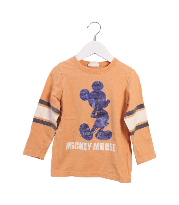 A Orange Long Sleeve Tops from Daddy Oh Daddy in size 2T for boy. (Front View)