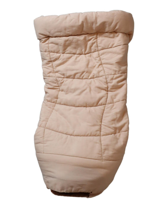 A Beige Baby Carriers from Ergobaby in size O/S for neutral. (Back View)