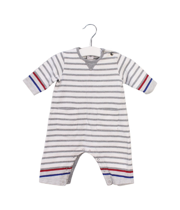 A White Rompers from Petit Bateau in size 0-3M for boy. (Front View)