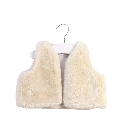 A Beige Vests from Petit Bateau in size 2T for girl. (Front View)