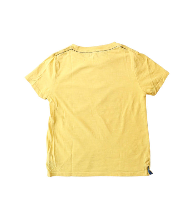 A Yellow Short Sleeve T Shirts from Little Marc Jacobs in size 6T for boy. (Back View)