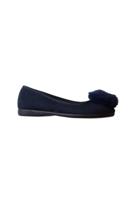 A Navy Flats from Petite Plume in size 3T for girl. (Front View)