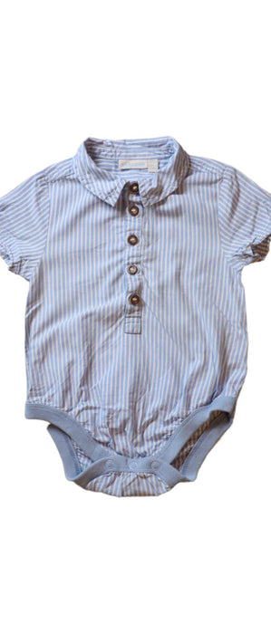 A Blue Short Sleeve Bodysuits from Jojo Maman Bébé in size 6-12M for girl. (Front View)