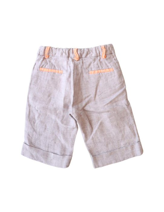 A Grey Shorts from Gusella in size 4T for boy. (Back View)