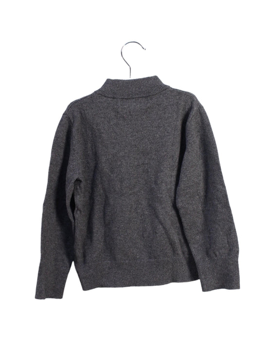 A Grey Knit Sweaters from Nordstrom in size 2T for boy. (Back View)