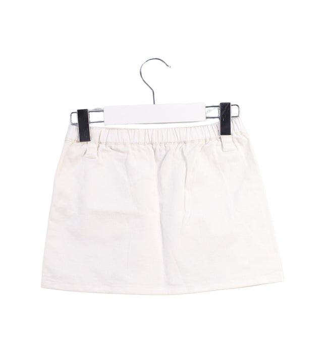 A White Short Skirts from Velveteen in size 4T for girl. (Back View)