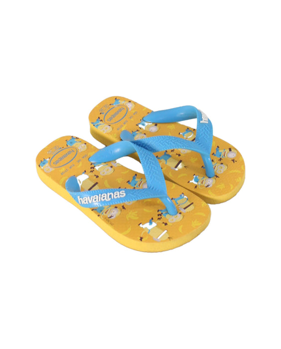 A Blue Flip Flops from Havaianas in size 4T for boy. (Front View)