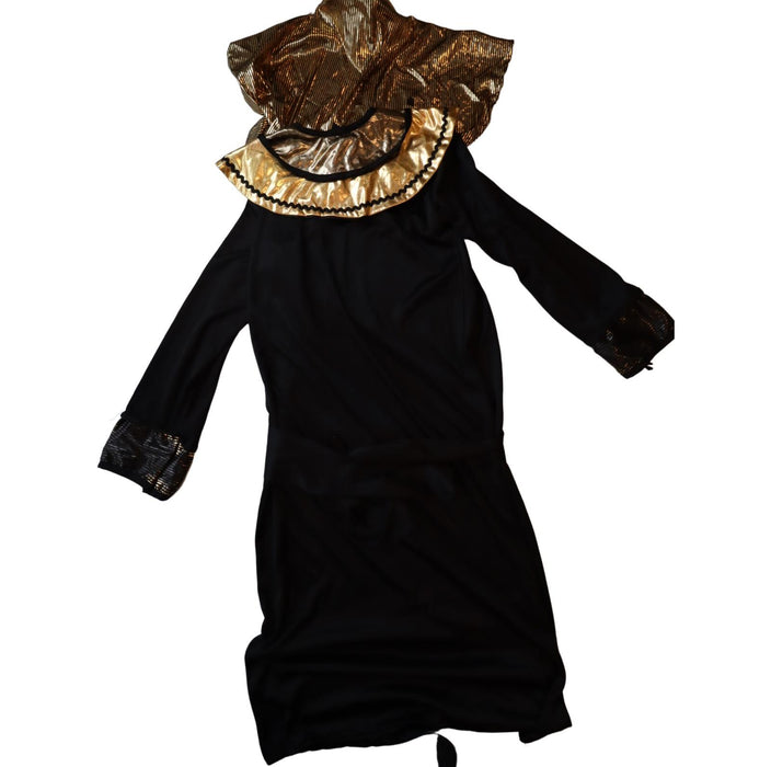 A Black Halloween Costumes from Retykle in size M for boy. (Back View)