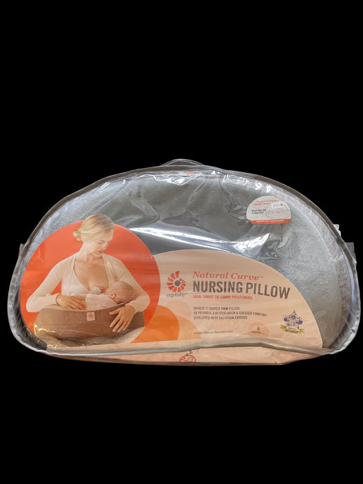 A Grey Pillow from Ergobaby in size O/S for neutral. (Front View)