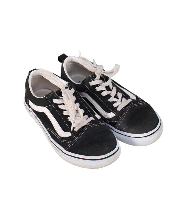 A Black Sneakers from Vans in size 11Y for boy. (Front View)