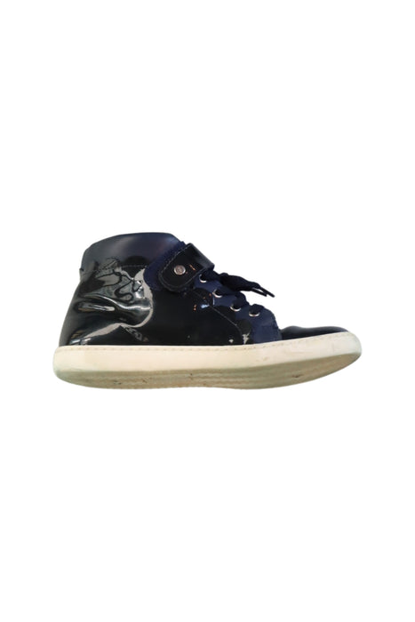 A Navy Sneakers from Jacadi in size 9Y for girl. (Front View)