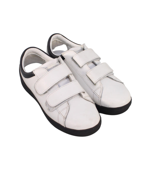 A White Sneakers from Armani in size 7Y for girl. (Front View)