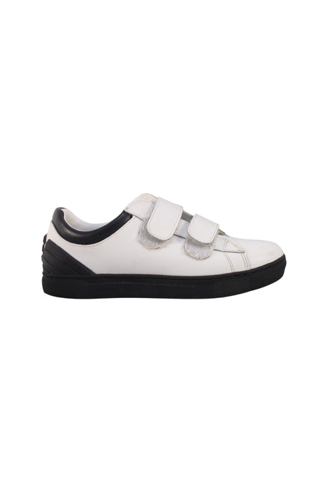 A White Sneakers from Armani in size 7Y for girl. (Back View)