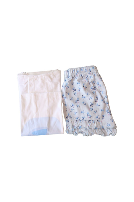 A White Shorts Sets from Mides in size 3T for girl. (Back View)