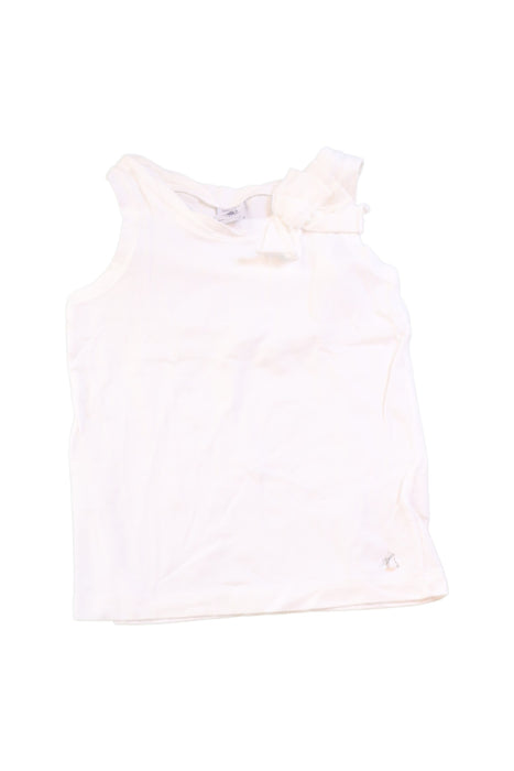 A White Sleeveless Tops from Petit Bateau in size 6T for girl. (Front View)