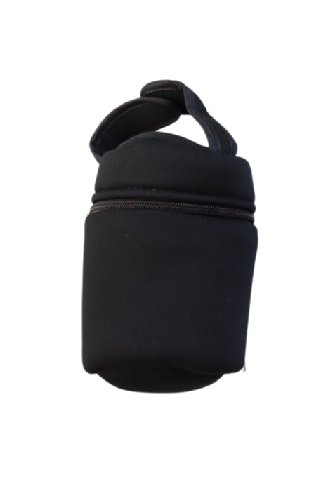 A Black Bags from Tommee Tippee in size O/S for neutral. (Front View)