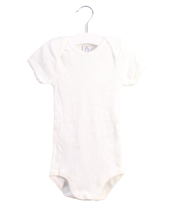 A White Bodysuits from Petit Bateau in size 3T for neutral. (Front View)