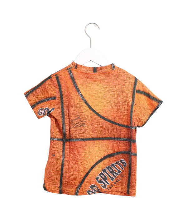 A Orange Short Sleeve T Shirts from Molo in size 4T for boy. (Back View)