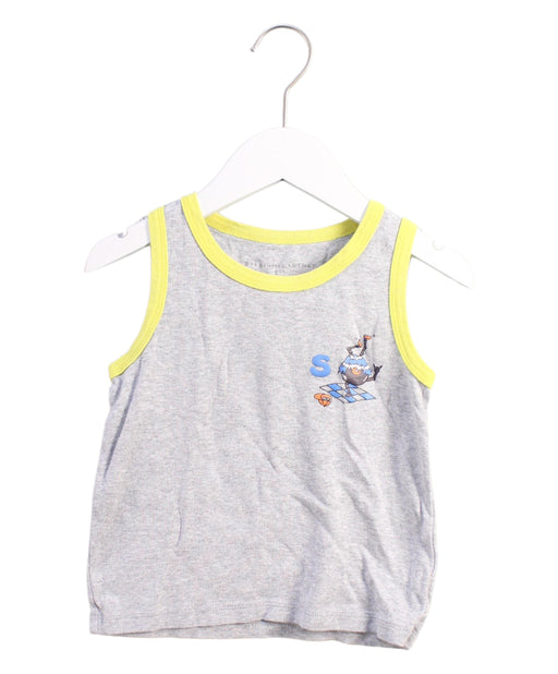 A Grey Sleeveless Tops from Stella McCartney in size 6T for boy. (Front View)