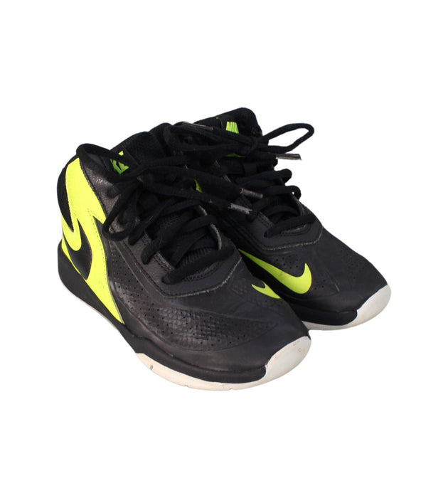 A Black Sneakers from Nike in size 6T for boy. (Front View)