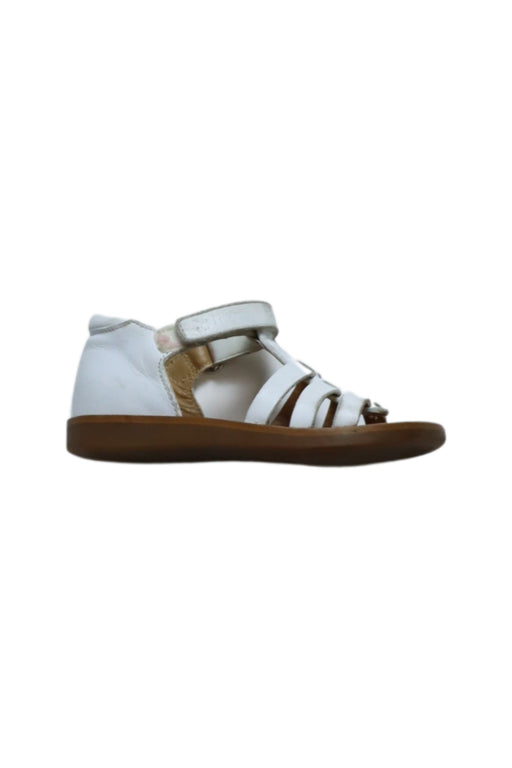 A White Sandals from Pom d’Api in size 3T for girl. (Front View)