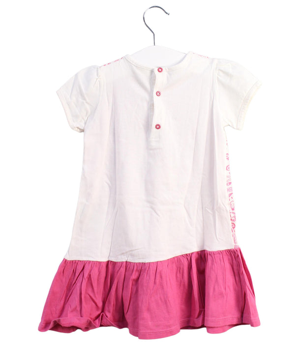 A Pink Short Sleeve Dresses from Fendi in size 2T for girl. (Back View)