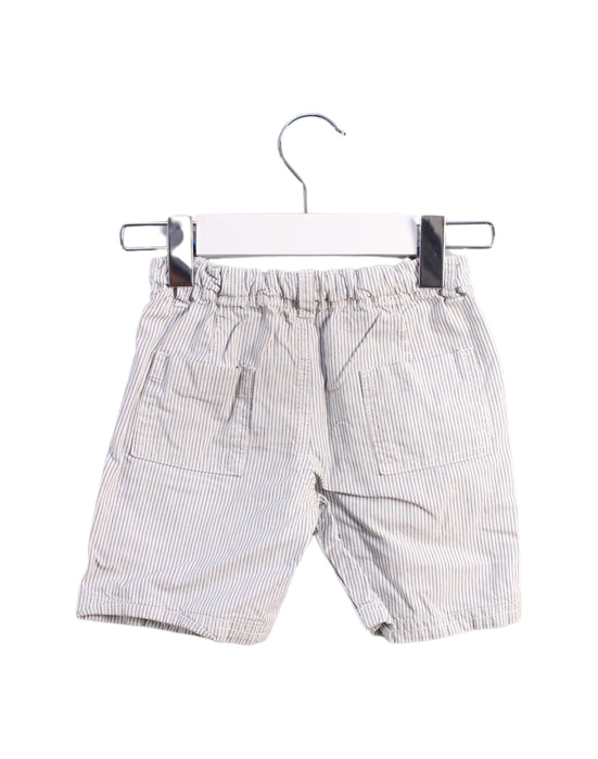 A Grey Shorts from Bout'Chou in size 6-12M for boy. (Back View)