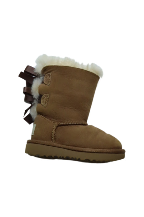 A Brown Winter Boots from UGG in size 18-24M for girl. (Front View)