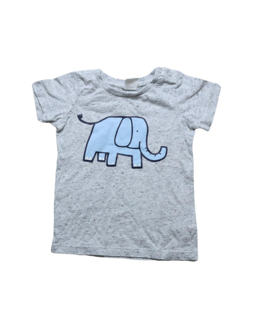 A Grey T Shirts from Seed in size 6-12M for boy. (Front View)