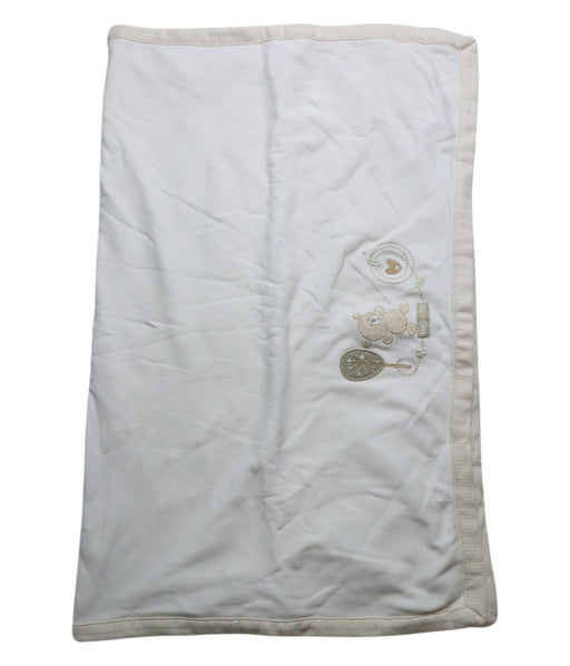 A White Blankets from Natures Purest in size O/S for neutral. (Front View)