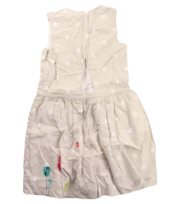 A Beige Sleeveless Dresses from Catimini in size 6T for girl. (Back View)