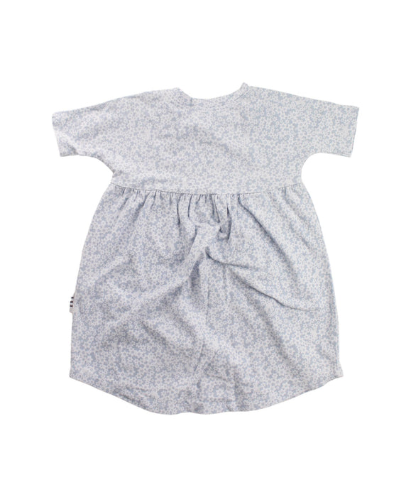 A Grey Short Sleeve Dresses from Hux in size 2T for girl. (Back View)