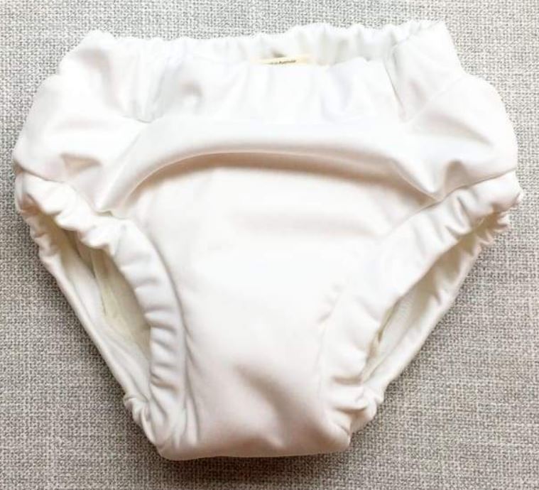 A White Cloth Diapers from Baby BeeHinds in size O/S for neutral. (Front View)