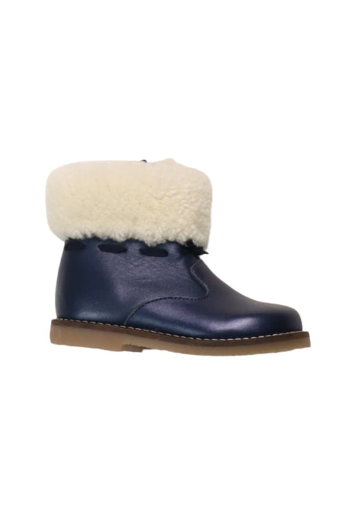 A Black Winter Boots from Jacadi in size 3T for boy. (Front View)